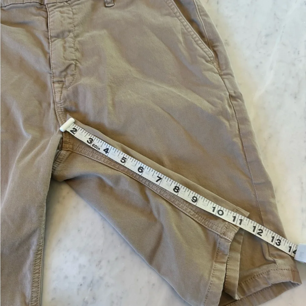 Joe's Jeans Men's Brixton Trouser Beige Khaki Shorts Size 32
